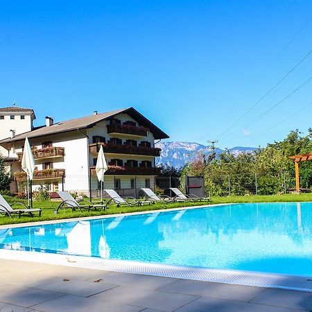Hotel Brueckenwirt - Al Ponte مونتانا المظهر الخارجي الصورة